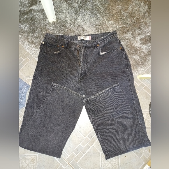 Men's levis - Picture 1 of 2